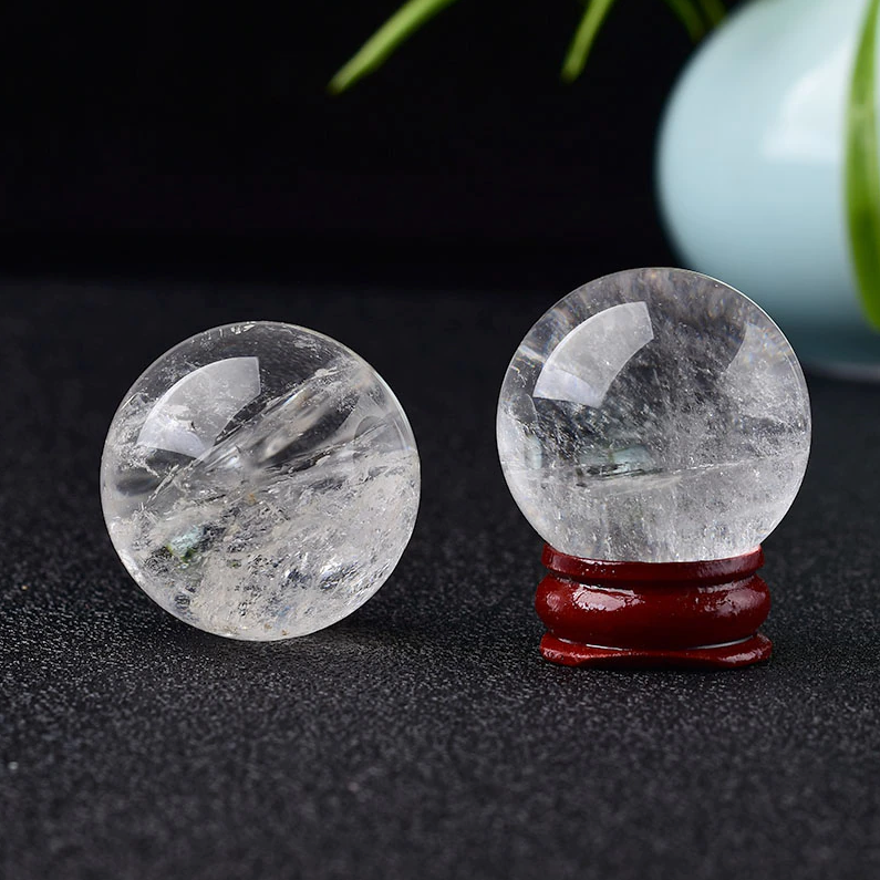 CLEAR QUARTZ SPHERE